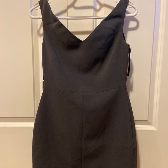 Babaton/Aritizia women’s clothing - Picture 1 of 3